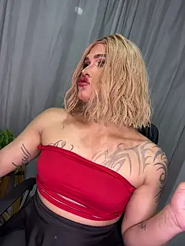 Snapshot of melani_ferraraa_ chatting on 07-01-26, 12:00 melani ferraraa online show from 07-01-26, 12:00
