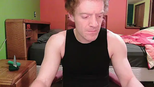 glamtransgoddess15 online show from 11-08-25, 12:36