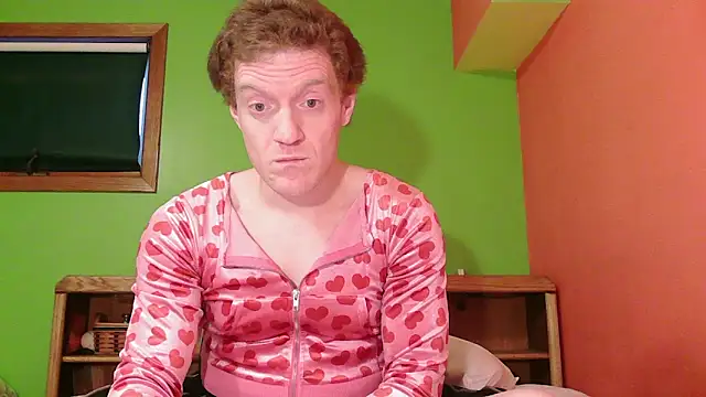 glamtransgoddess15 online show from 02-24-26, 10:54