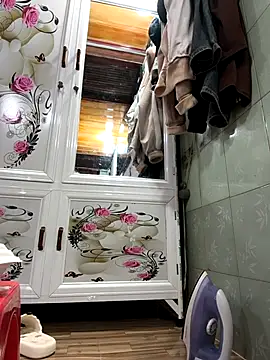 Okleotina9 online show from 01-18-26, 05:11