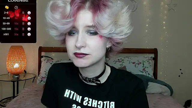 Snapshot of Angel_Julles chatting on 07-18-26, 04:37 Angel Julles online show from 07-18-26, 04:37