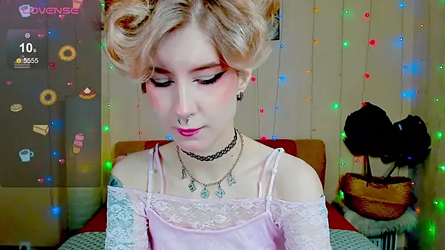 Angel Julles online show from 11-16-25, 12:37