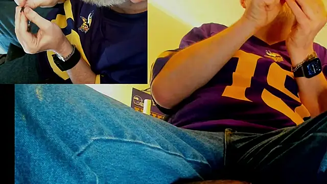 Snapshot of sexxme214 chatting on 11-05-25, 08:45 sexxme214 online show from 11-05-25, 08:45