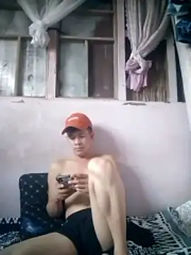 Snapshot of Hot-babyyboy30 chatting on 06-03-26, 10:25 Hot-babyyboy30 online show from 06-03-26, 10:25
