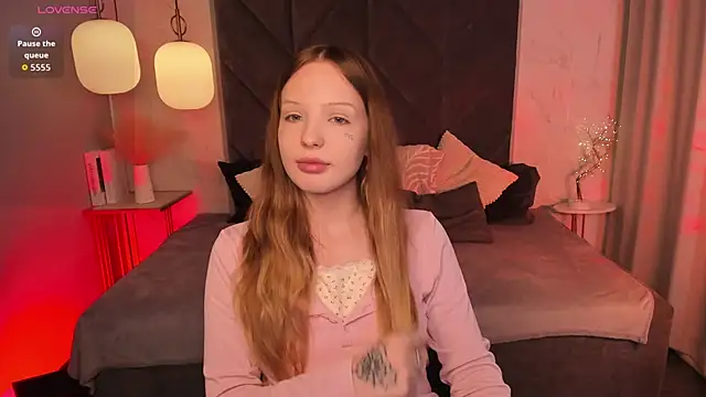 Snapshot of Iris_Fresh chatting on 02-28-26, 09:03 Iris Fresh online show from 02-28-26, 09:03