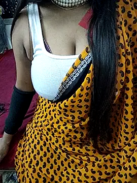 Snapshot of Rithikasangupta chatting on 11-03-25, 04:32 Rithikasangupta online show from 11-03-25, 04:32