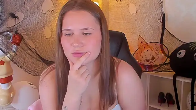 Snapshot of Tinky_kinky chatting on 11-04-25, 11:36 Tinky kinky online show from 11-04-25, 11:36