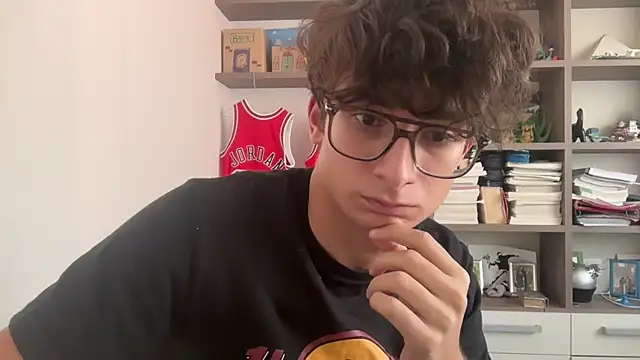 ldekfeklfmkemfk online show from 11-05-25, 01:58