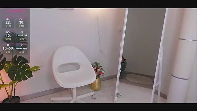 Helena Amour online show from 11-14-25, 06:50