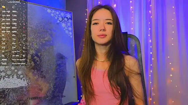 Snapshot of tinyanie chatting on 12-18-25, 06:07 tinyanie online show from 12-18-25, 06:07