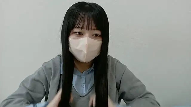 Snapshot of emiri_da_nyan chatting on 06-25-26, 03:04 emiri da nyan online show from 06-25-26, 03:04