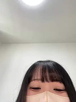 Snapshot of emiri_da_nyan chatting on 06-11-26, 06:10 emiri da nyan online show from 06-11-26, 06:10