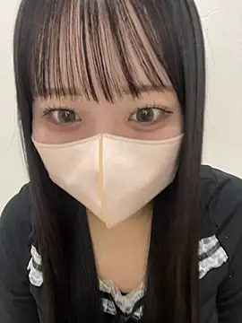 Snapshot of emiri_da_nyan chatting on 06-18-26, 03:16 emiri da nyan online show from 06-18-26, 03:16