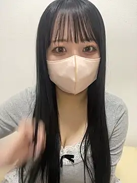 Snapshot of emiri_da_nyan chatting on 06-17-26, 03:11 emiri da nyan online show from 06-17-26, 03:11