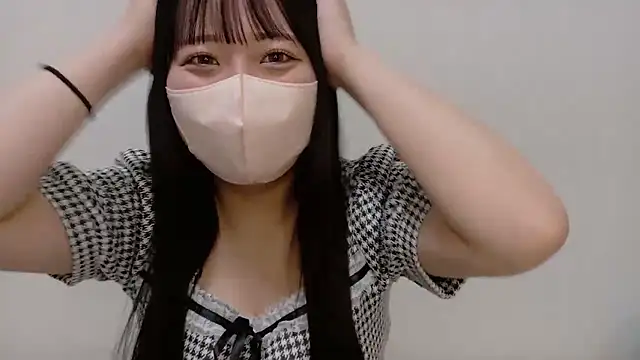 Snapshot of emiri_da_nyan chatting on 07-01-26, 02:06 emiri da nyan online show from 07-01-26, 02:06