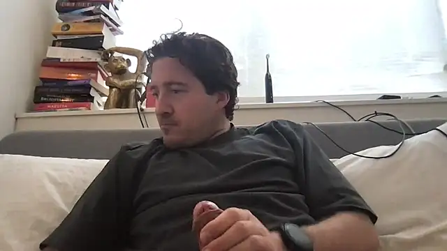 dutchpieter95 online show from 03-25-26, 11:31