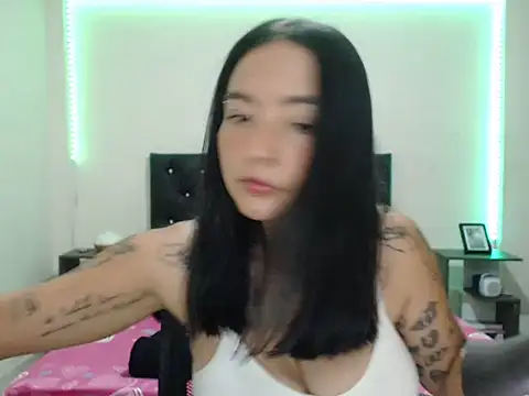 Girlbigtits online show from 11-11-25, 03:07