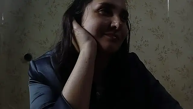VoulezVous Angel online show from 04-15-26, 05:50