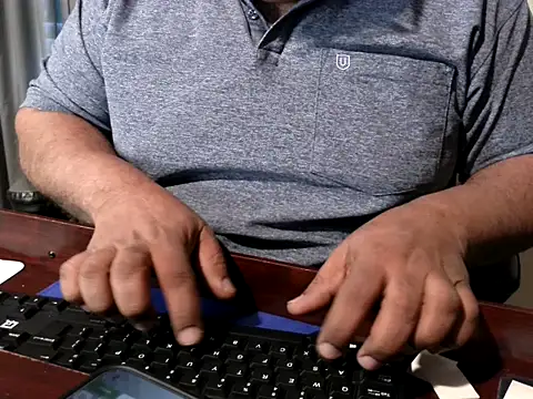 SUN-MON-69 online show from 02-11-26, 10:31