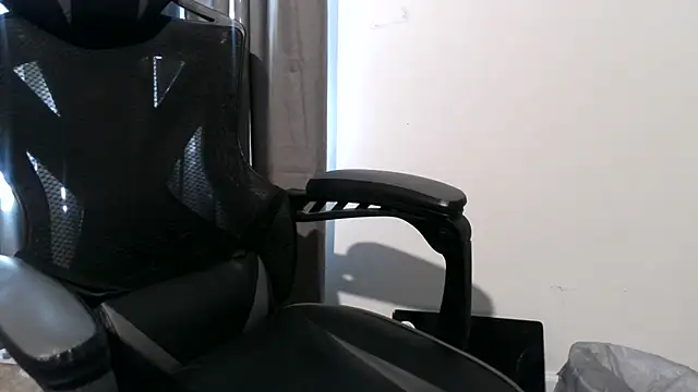SUN-MON-69 online show from 04-07-26, 02:52