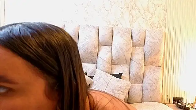 amarahanks1 online show from 11-25-25, 07:25