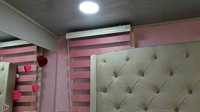 scarlett leblanc  online show from 07-06-26, 11:17
