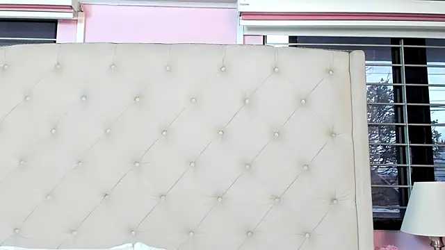 scarlett leblanc  online show from 07-23-26, 11:51