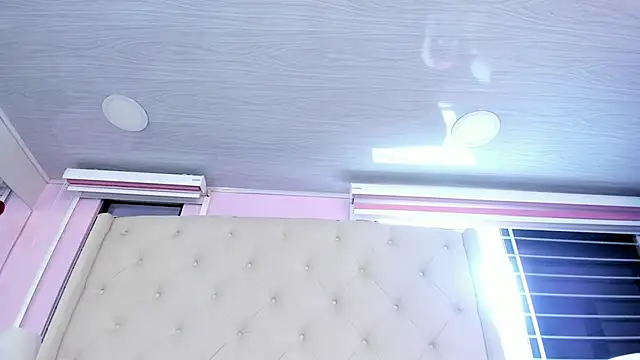 scarlett leblanc  online show from 02-21-26, 12:40