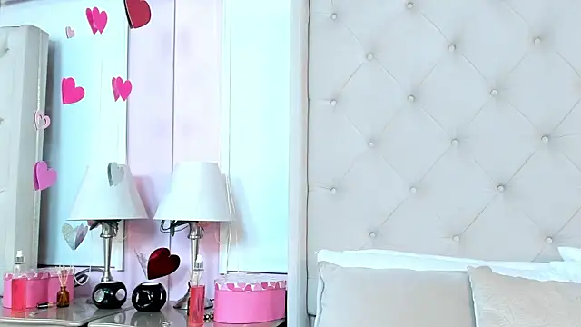 scarlett leblanc  online show from 07-15-26, 11:50