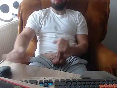 strongcoffee10 online show from 11-17-25, 08:51