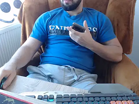 strongcoffee10 online show from 11-19-25, 08:58