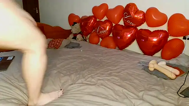 HoneyLuna7 online show from 03-31-26, 12:18