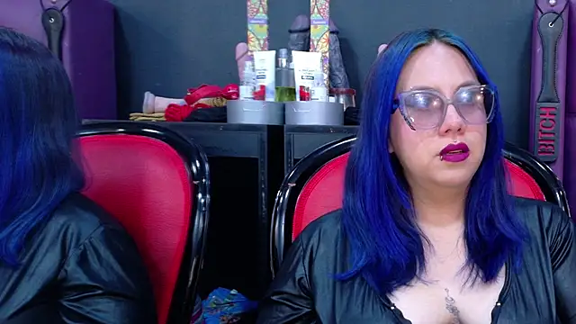 BellaBarness online show from 11-04-25, 02:43