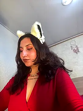 Kitty shine  online show from 11-05-25, 12:41