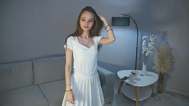 KarlaMagnett online show from 11-03-25, 03:34