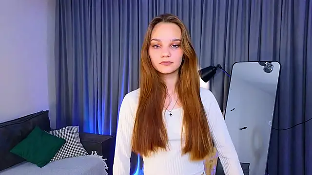 KarlaMagnett online show from 11-12-25, 03:38