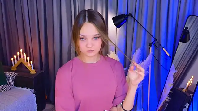 KarlaMagnett online show from 11-26-25, 03:23