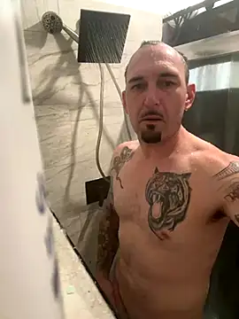 RobsBigD online show from 11-16-25, 06:07