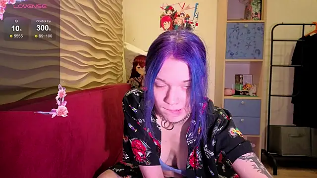 Marci n online show from 12-17-25, 08:03