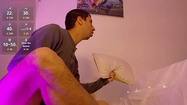 LovesKingdom online show from 12-19-25, 07:05