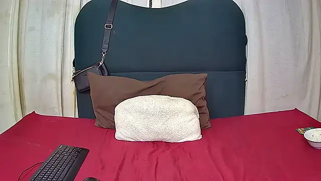 Squirt bitchxxx online show from 11-16-25, 08:02