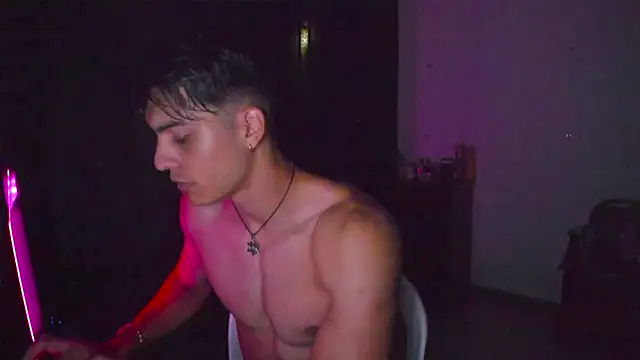 AlessioVitale online show from 03-28-26, 09:54