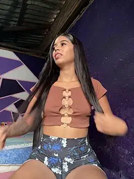 Snapshot of kathamuller_1 chatting on 11-16-25, 10:13 kathamuller 1 online show from 11-16-25, 10:13