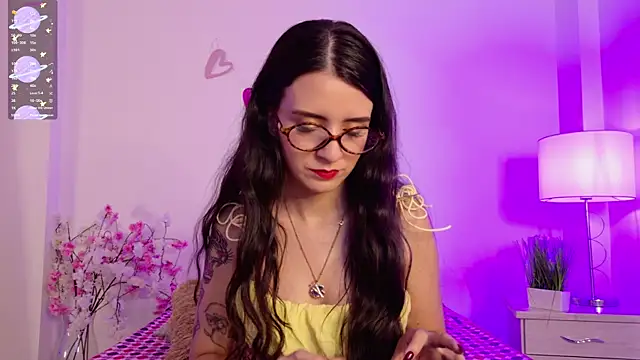 Snapshot of dark_angell77 chatting on 04-08-26, 11:12 dark angell77 online show from 04-08-26, 11:12