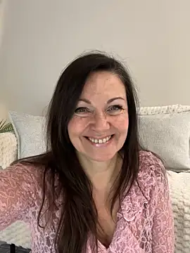 HotLdyllic online show from 03-14-26, 02:34