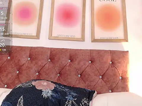 Madisonkay online show from 10-31-25, 06:59