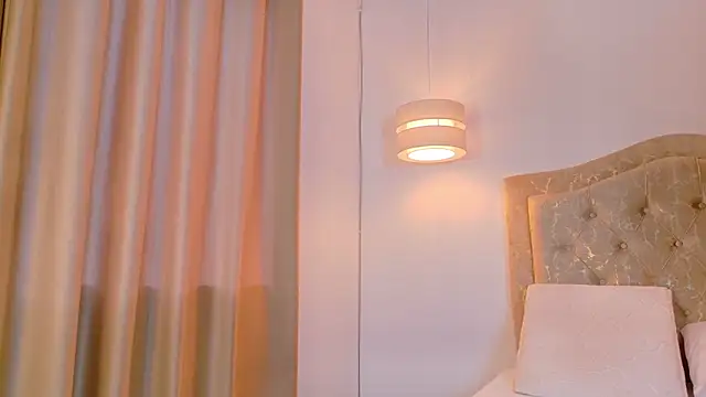 scarlettt moon online show from 11-12-25, 07:51