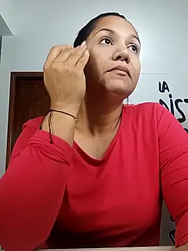 Samaraa Lee online show from 11-22-25, 11:42