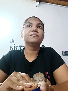 Samaraa Lee online show from 11-07-25, 11:48