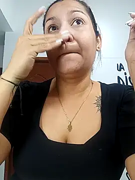 Samaraa Lee online show from 12-01-25, 11:44